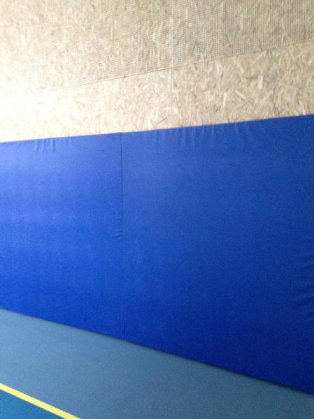 Protection murale  scratcher. Fixation par velcro. La plaque de 200 x 200cm. Ep: 4cm (REF 60025a)